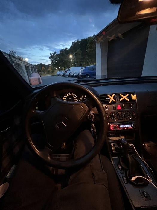 СРОЧНО Mercedes Benz w202 2.3 kompressor