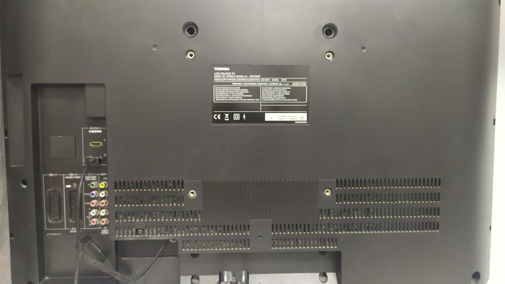 Телевізор Toshiba Regza 32AV500P без смарт TV