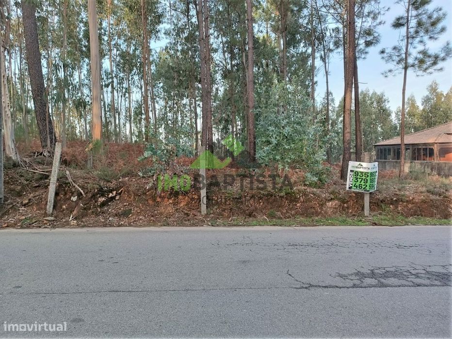 Terreno para construção em Gião (660 m2)