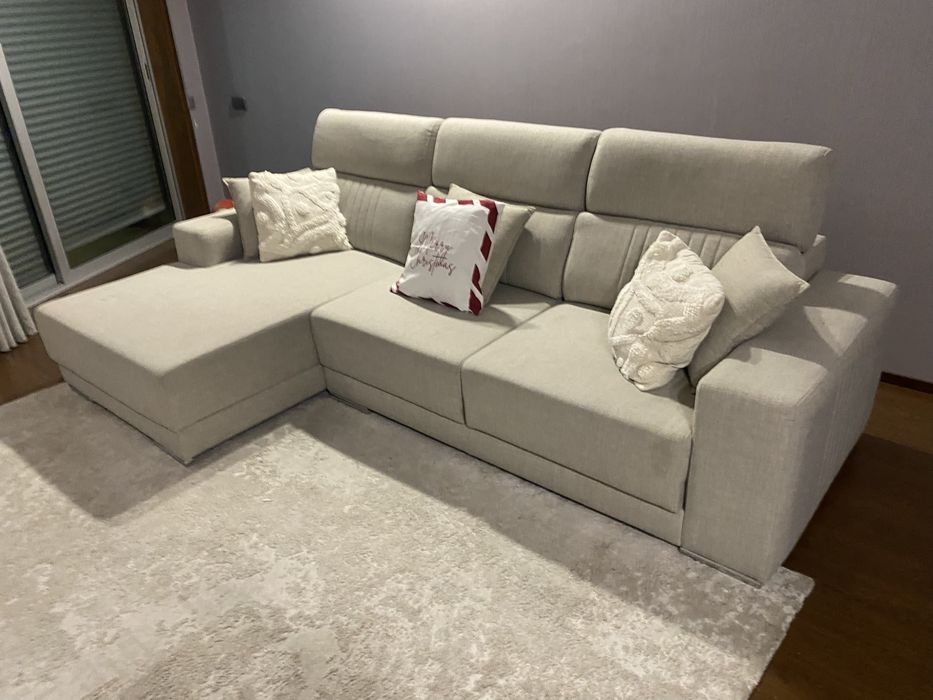 Sofá com Chaise Longue
