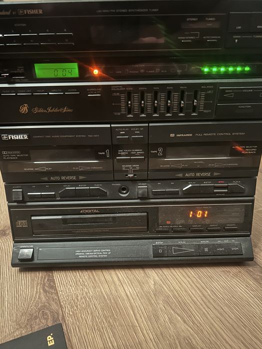 Zestaw Audio Fisher plus 2 kolumny