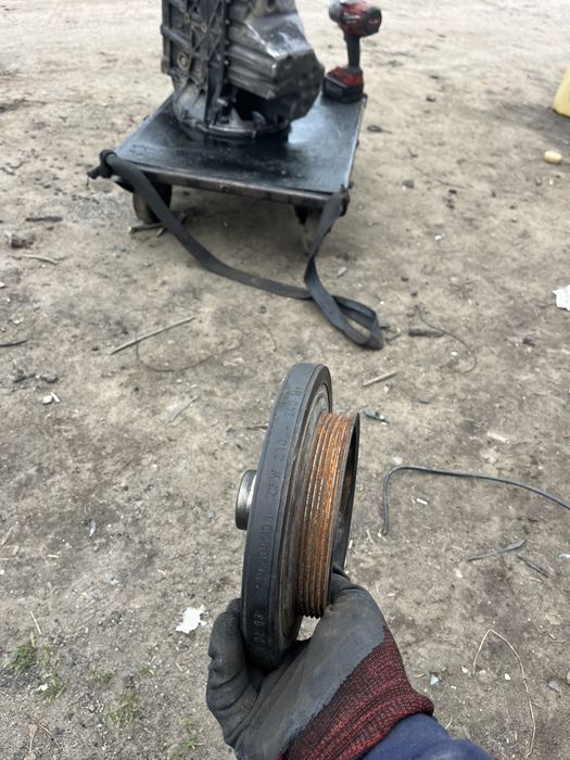 Шків колінвала Mercedes 2.7 CDi, OM 612, Sprinter