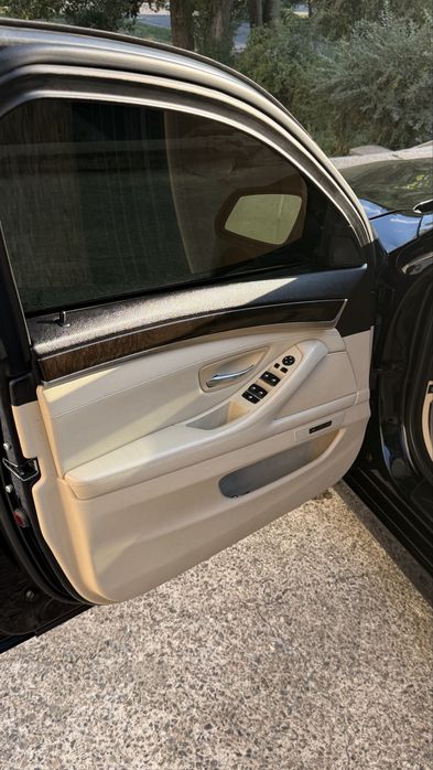 BMW 5 2015 528xi