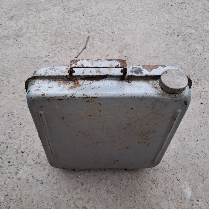 Канистра 10л радянських часів