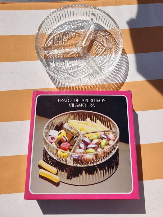 2 Pratos de Aperitivos em Vidro com 3 Divisórias – com Caixas