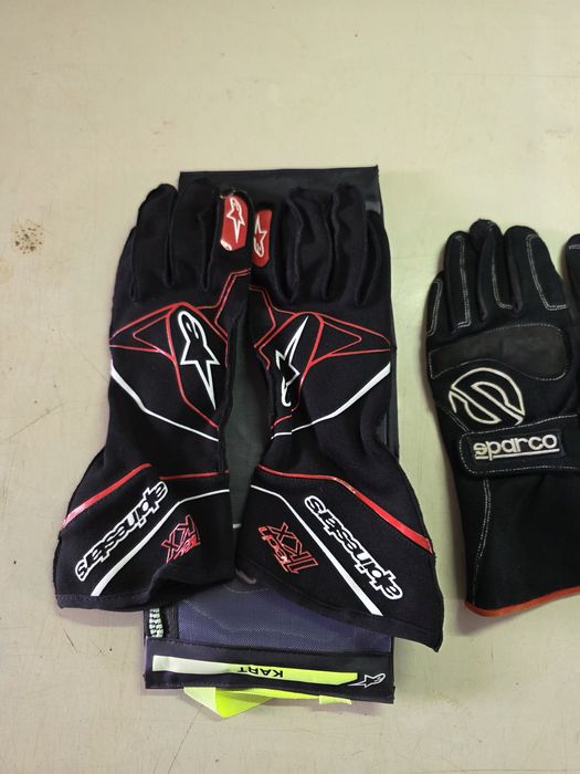 Luvas para karting