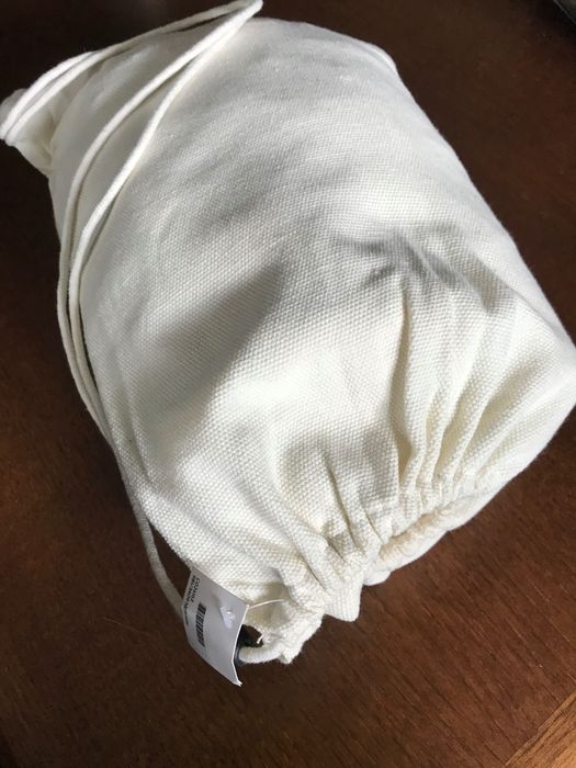 Cama de rede com estrutura