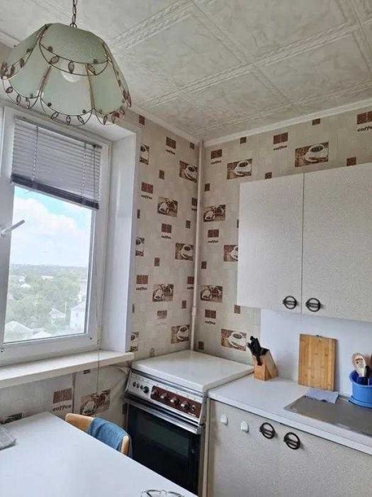 Продам квартиру 1 ком. метро Индустриальная