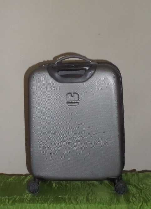 Чемодан пластиковый брендовый GABOL, 4 колеса, 48Х39Х19 см.