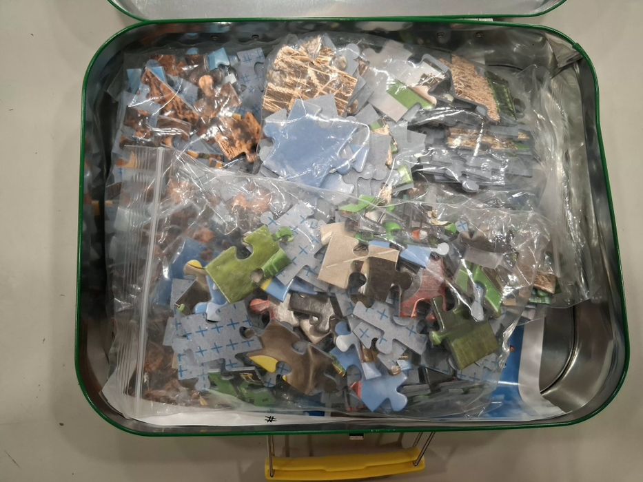 Jogo: Cx c/ 4 Puzzles Quebra-Cabeças, 320 pcs - JOHN DEERE - NOVO