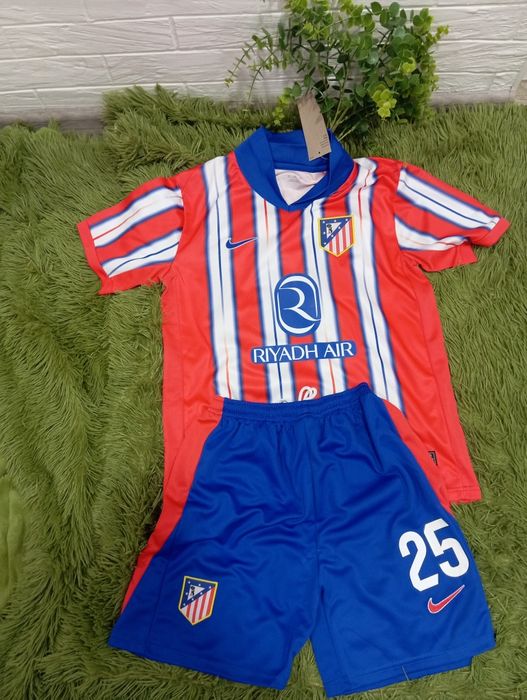 Форма Atletico Madrid Weghorst