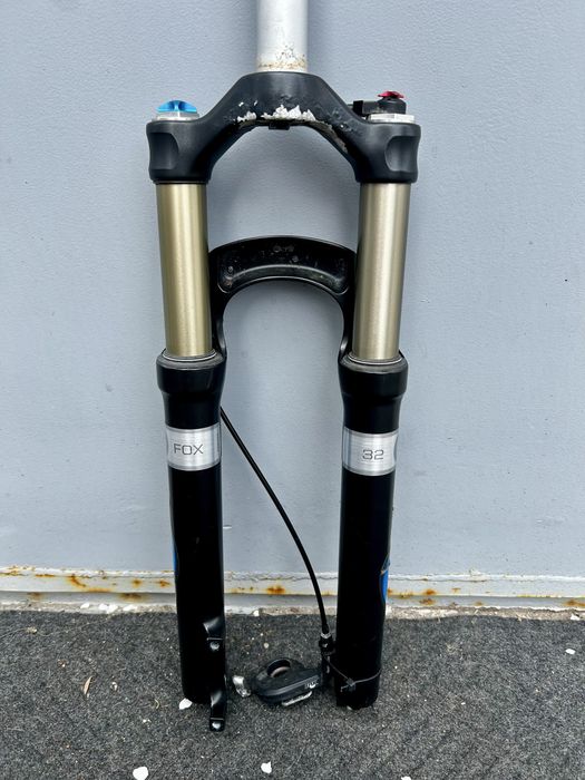 Fox 32 F- Series 100mm 26’’