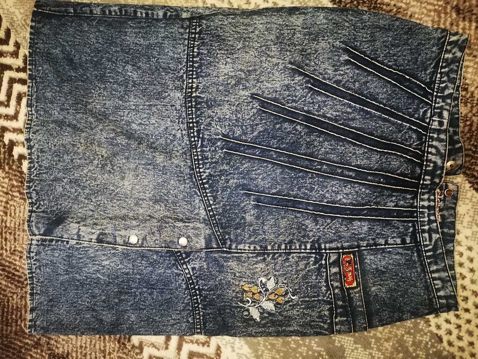 Джинсова спідниця жіноча