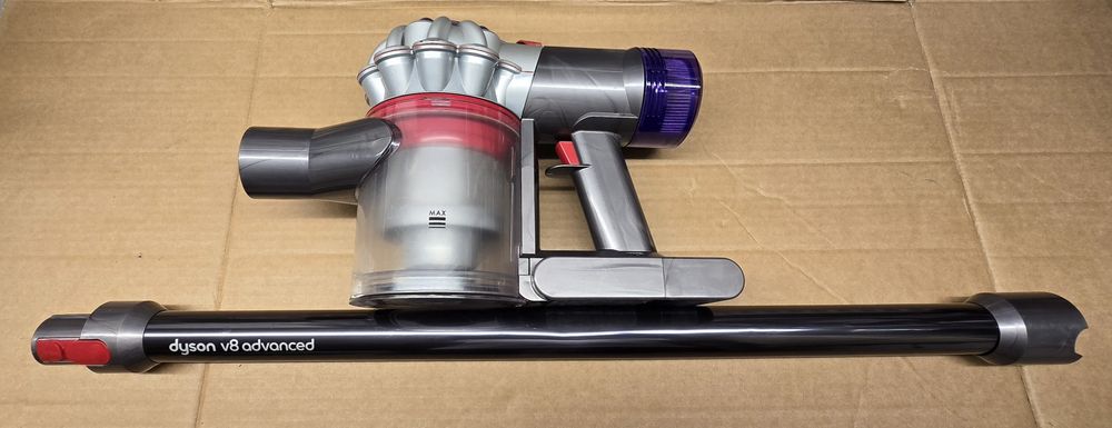 Odkurzacz pionowy Dyson V8 Absolute SV25 stan bdb
pionowy Dyson V8 Absolute SV25 wr