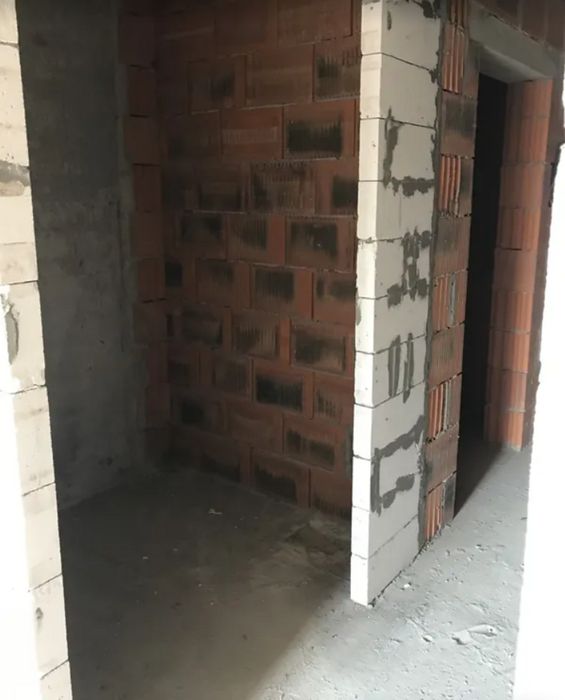 Продаж 2к квартири 71 кв. м на вул. Полковника Д. Нечая
