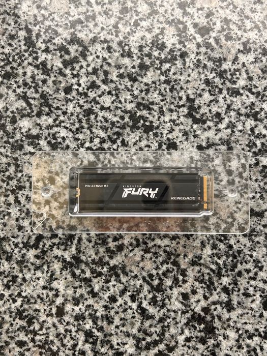 Накопичувач SSD 1TB Kingston Fury Renegade with Heatsink M.2 2280