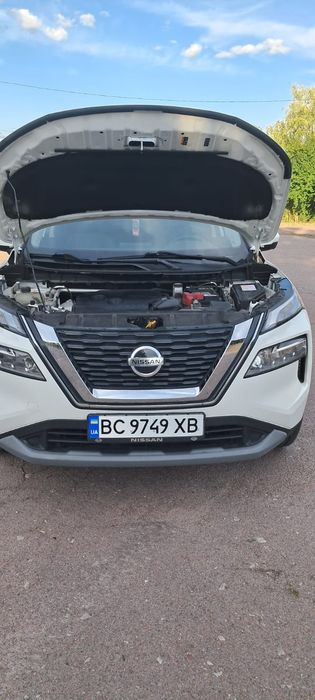 nissan rogue t 33 2021р. 2.5