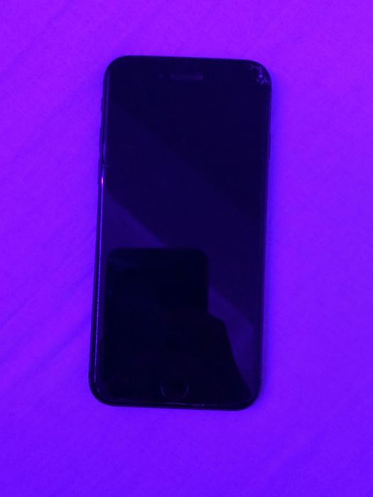 iPhone 8 + capa anti choque, 64gb, usado