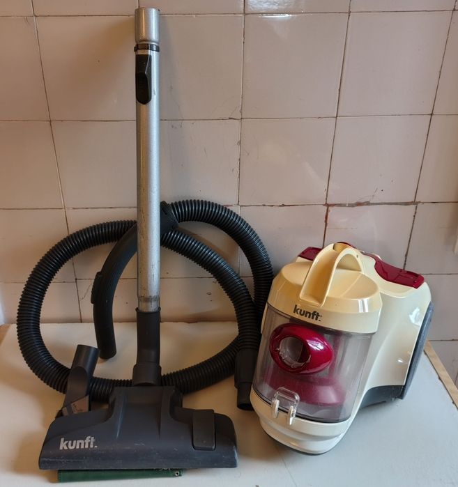 Aspirador Kunft.