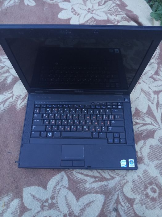 Два ноутбуки dell