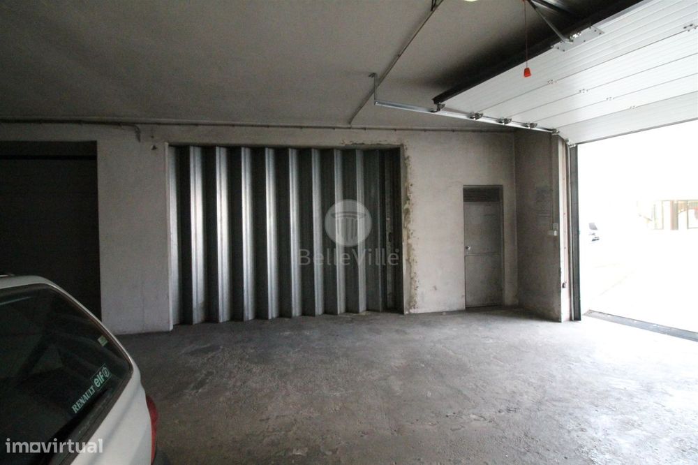 T1 localizado na Praceta Florbela Espanca, em São Vicente, Braga