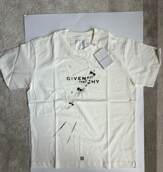 Givenchy футболка