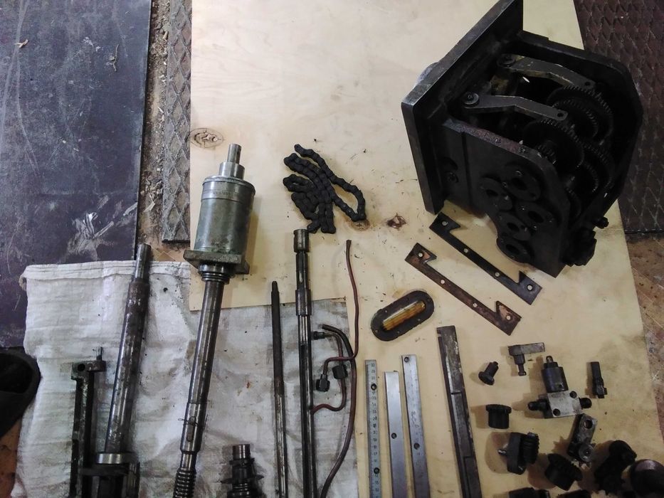 фрезерний 675 запчастини