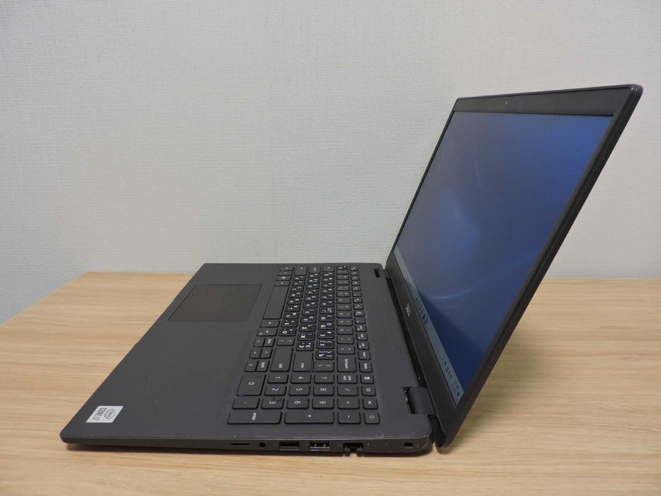 Dell Latitude 3510/15.6” FHD IPS/i7 10510U/16GB/SSD 256/UHD