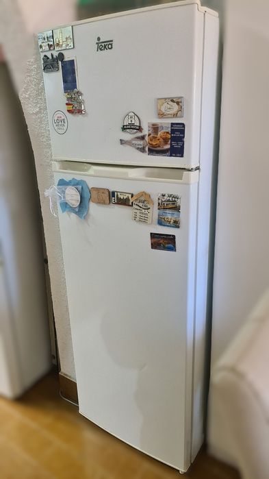 2 Frigoríficos Combinados