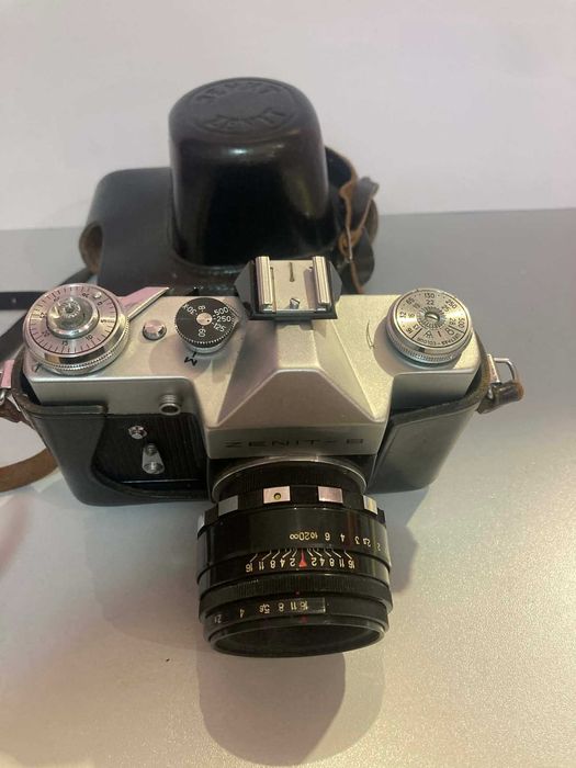 Зенит -в с обьективом гелиос-44-2 а номер 0010862