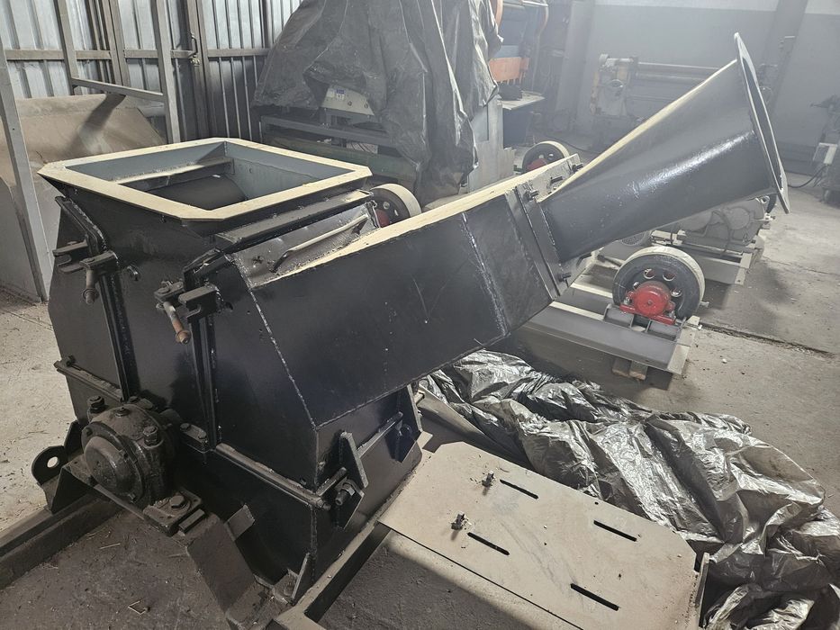 Подрібнювач молотковий [дробарка,млин,дку]