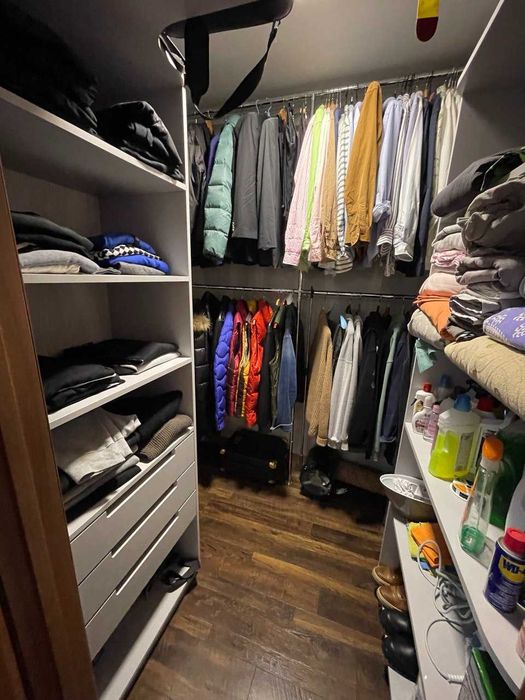 Продаж  4х.кімн. квартири 132м²   вул.Метрологічна ФЕОФАНІЯ