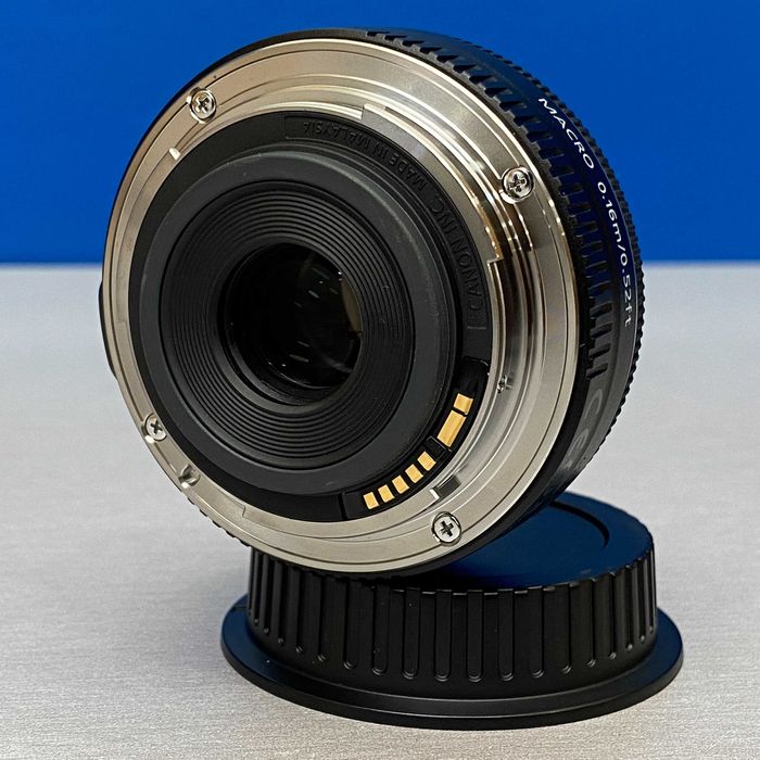 Canon EF-S 24mm f/2.8 STM