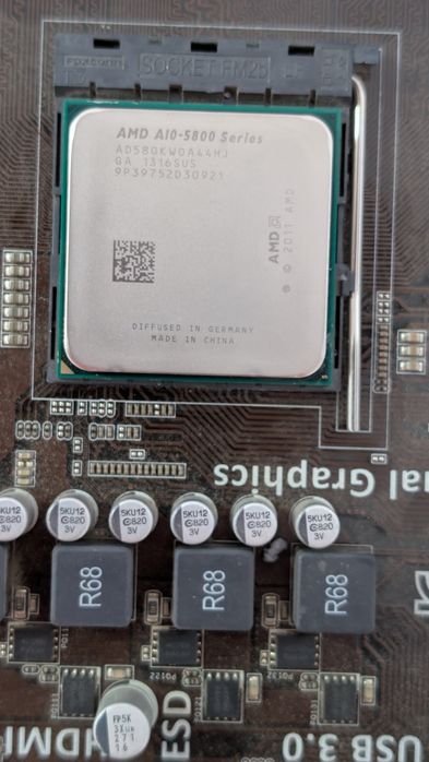 Процессор AMD A10-5800