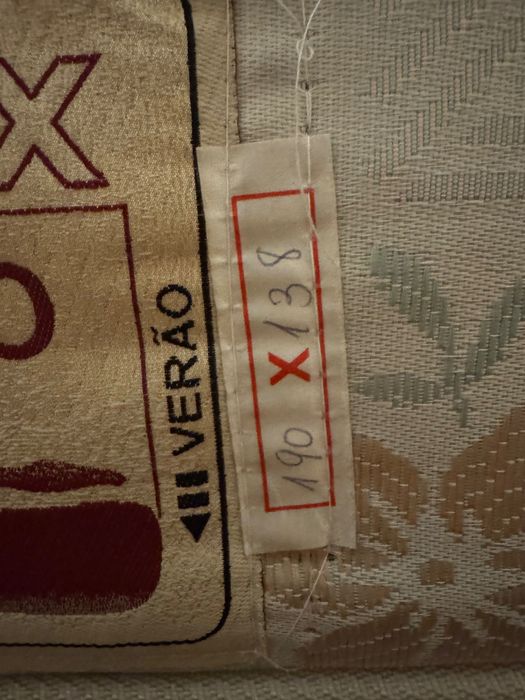 Vendesse quarto em bom estado