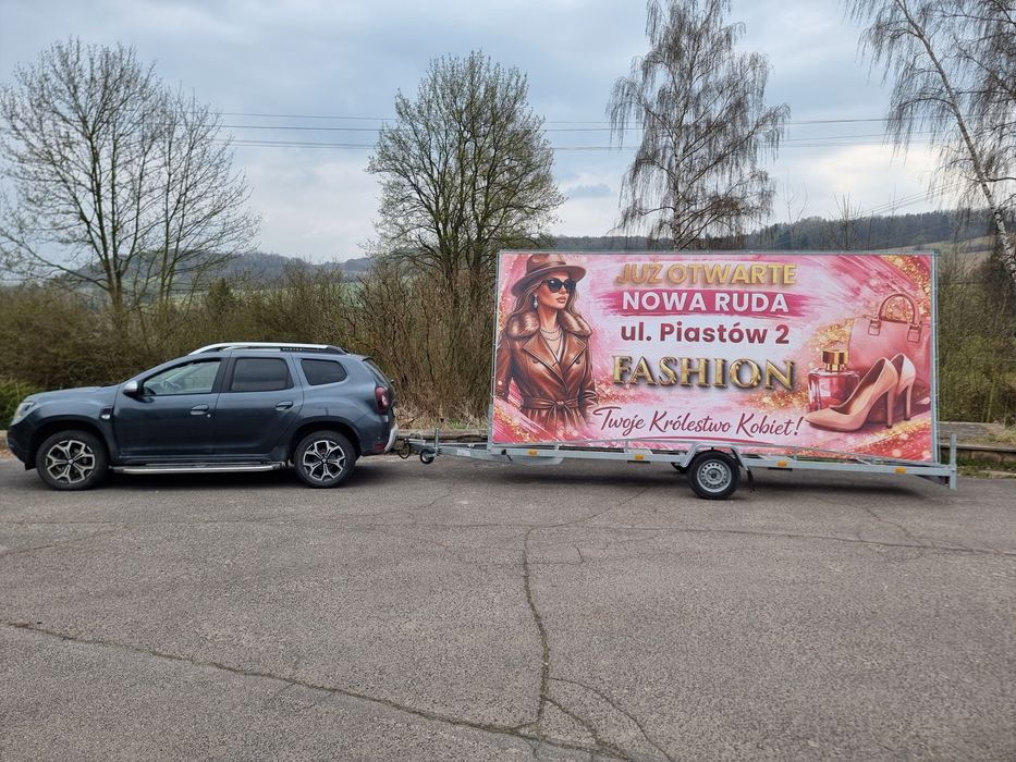 Reklama mobilna przyczepa reklamowa billboard