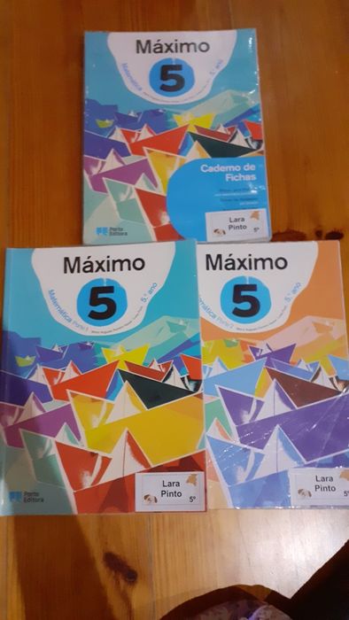 Manuals and Workbook Sheets for 5th Grade in Excellent Condition64741228340482120
