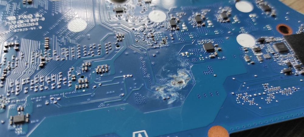Ноутбук Asus TUF FA706II-H7004 залитий! на запчастини ремонт