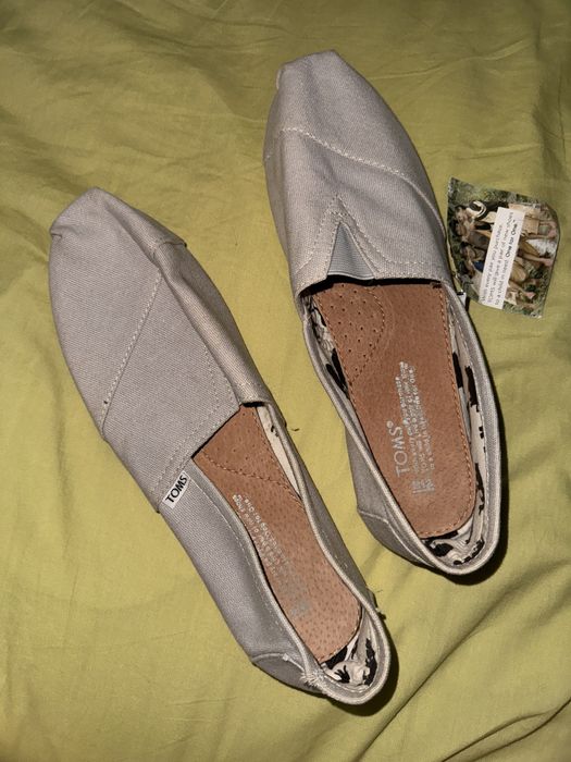 Еспадрильи мокасины кроссовки кеды TOMS обувь мужская 44 45 размер