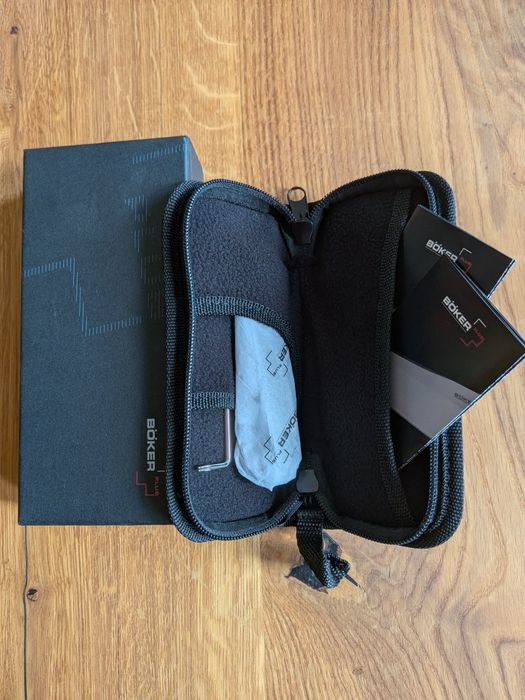Nóż Boker Plus Kwaiken Mini Flipper G 10.