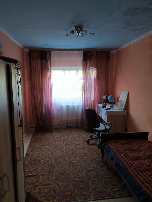 Частина будинку Дубово, є всі комунікації. Усе необхідне поруч 40127