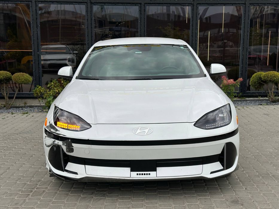 Hyundai ioniq 6 sel 77.4 kw