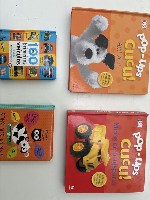 Livros bebe Pop-ups CUCU! Caes e Transportes