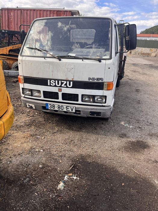 Isuzu 3300 com revisões feitas