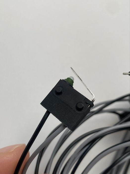 Кінцевик дверей Mercedes Benz Vito Viano W639 мікрик концевик двери