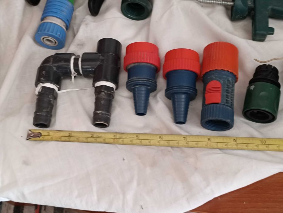 Conjunto de torneiras aspersores para mangueiras