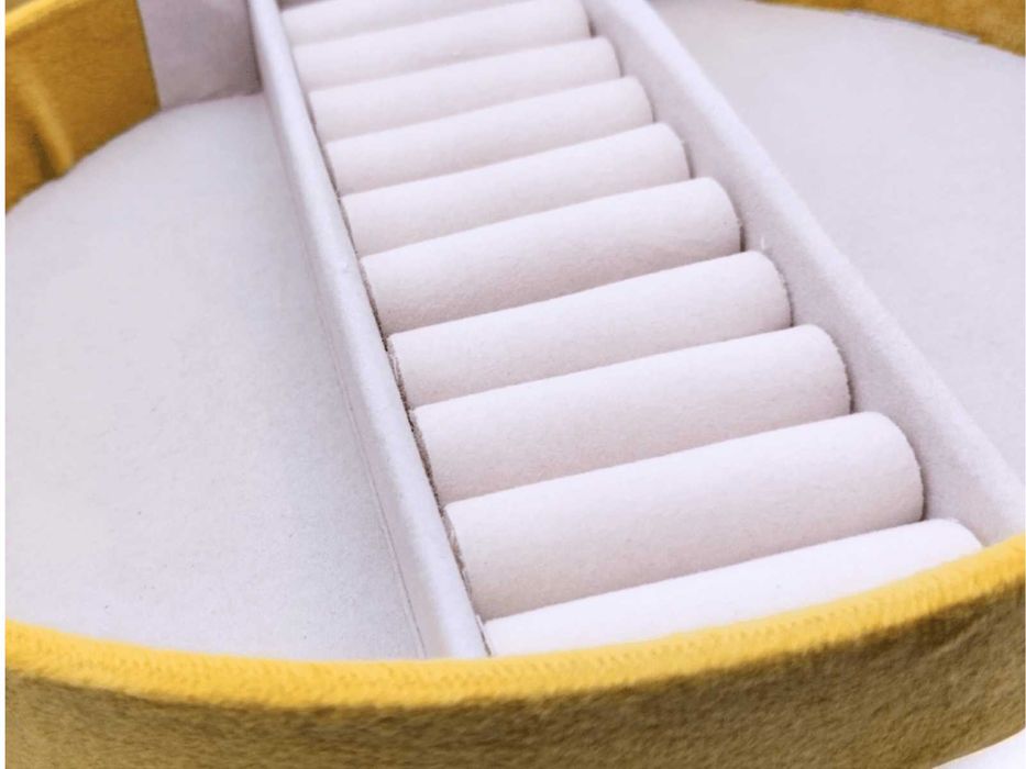 Szkatułka żółta sofa