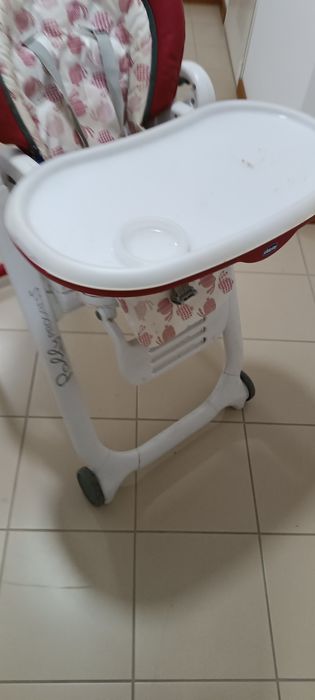 Cadeira da papa Polly 5 da Chicco