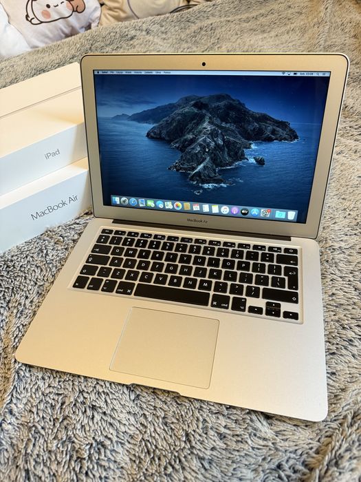 Zestaw MacBook + IPad 256GB + rysik idealne dla studenta