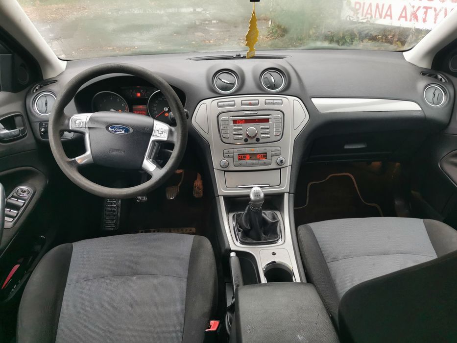 Ford Mondeo 2.0 benzyna